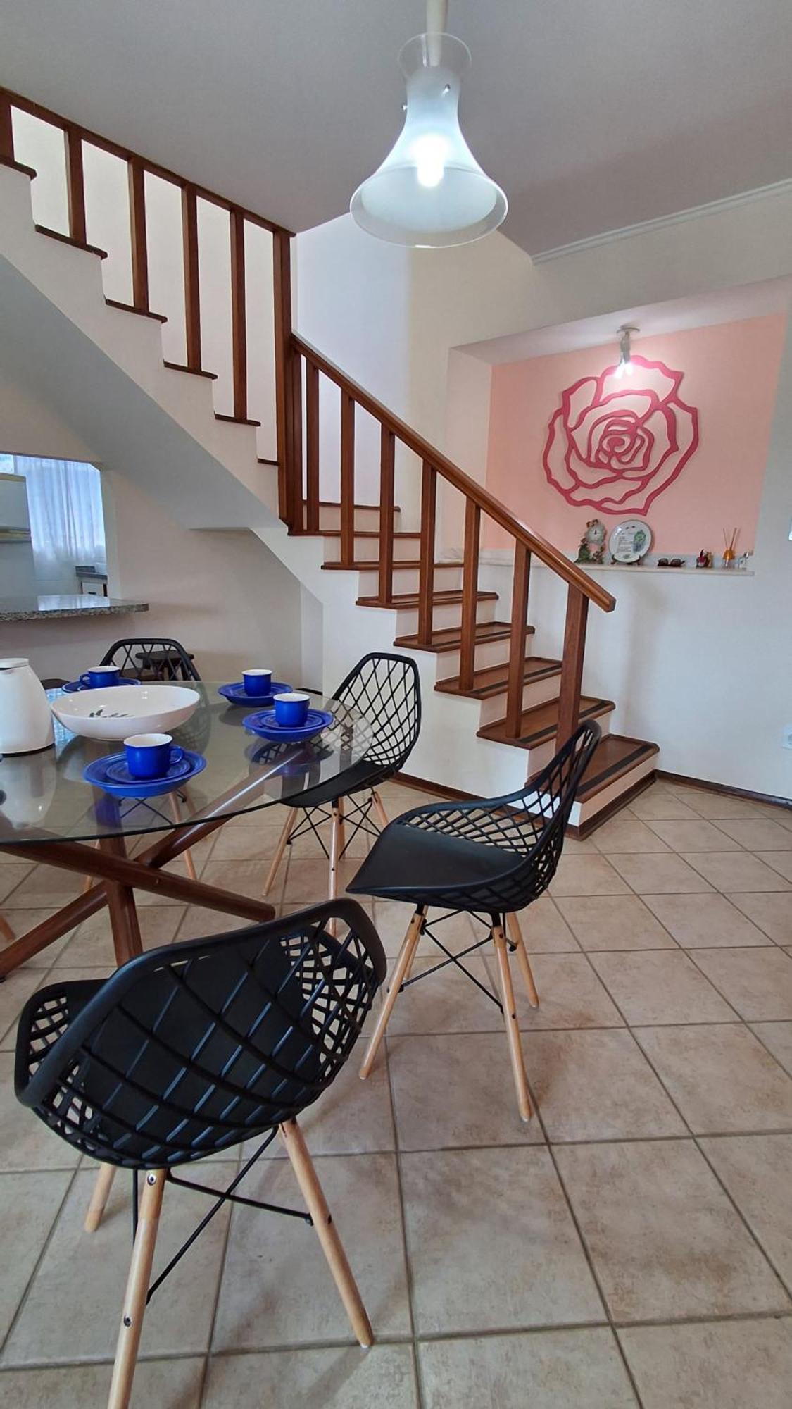 Cobertura Duplex Com Ar Condicionado Na Grande De *